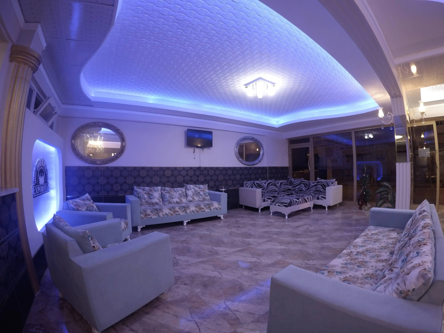Photo - Exporoyal Hotel