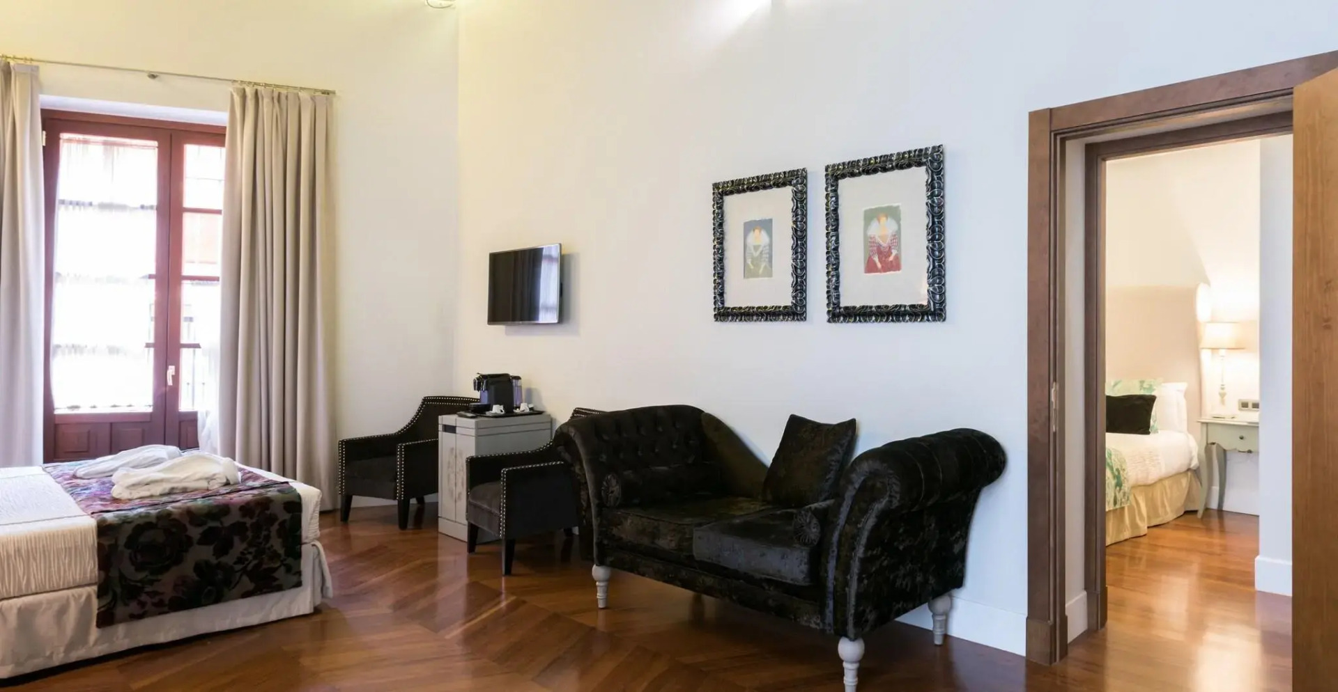 Photo - Palacio Pinello