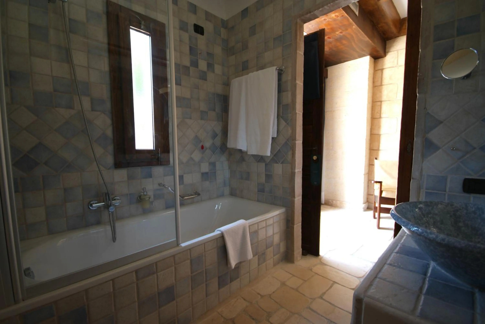 Photo - UNAHOTELS Regina Bari