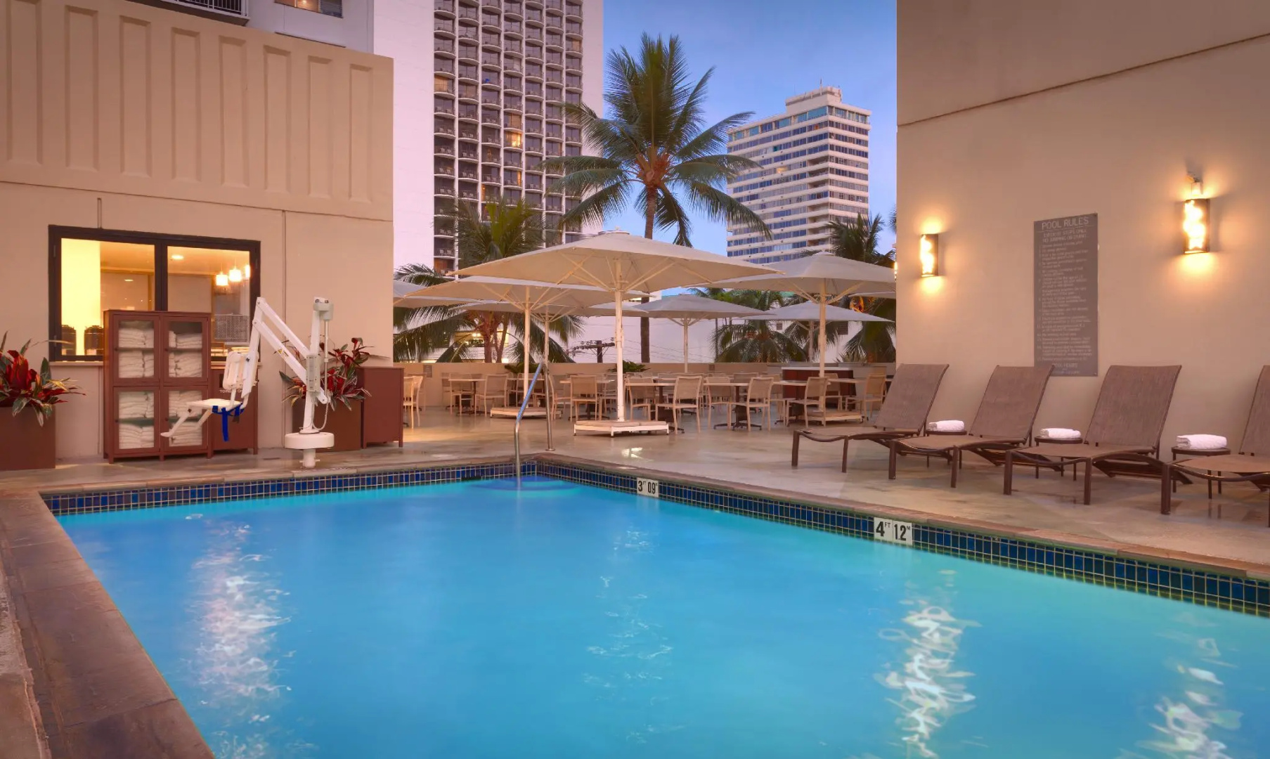 Photo - Hyatt Place Waikiki Beach