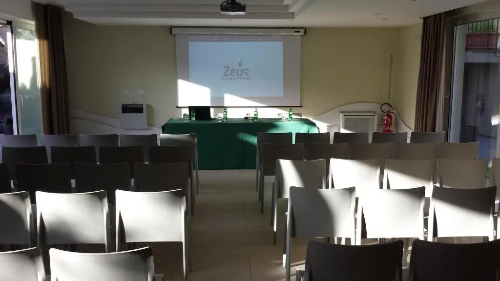 Foto - Zeus Hotel   Aparthotel   Meeting & Congress