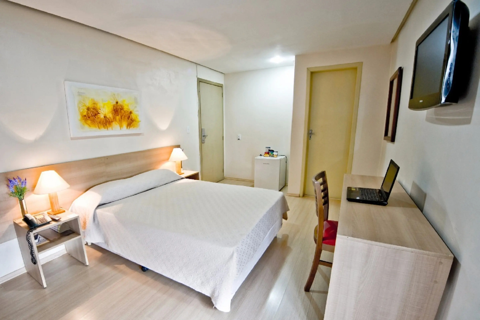Foto - Hotel Dan Inn Porto Alegre