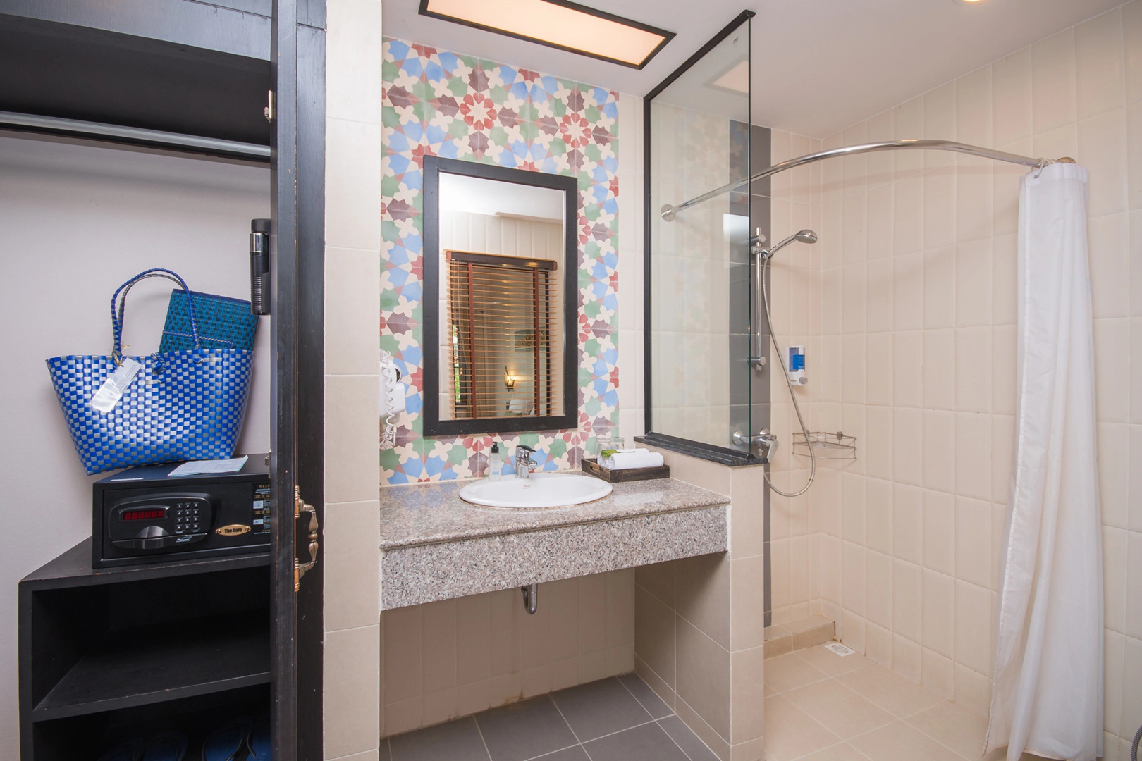 Photo - Deevana Patong Resort & Spa