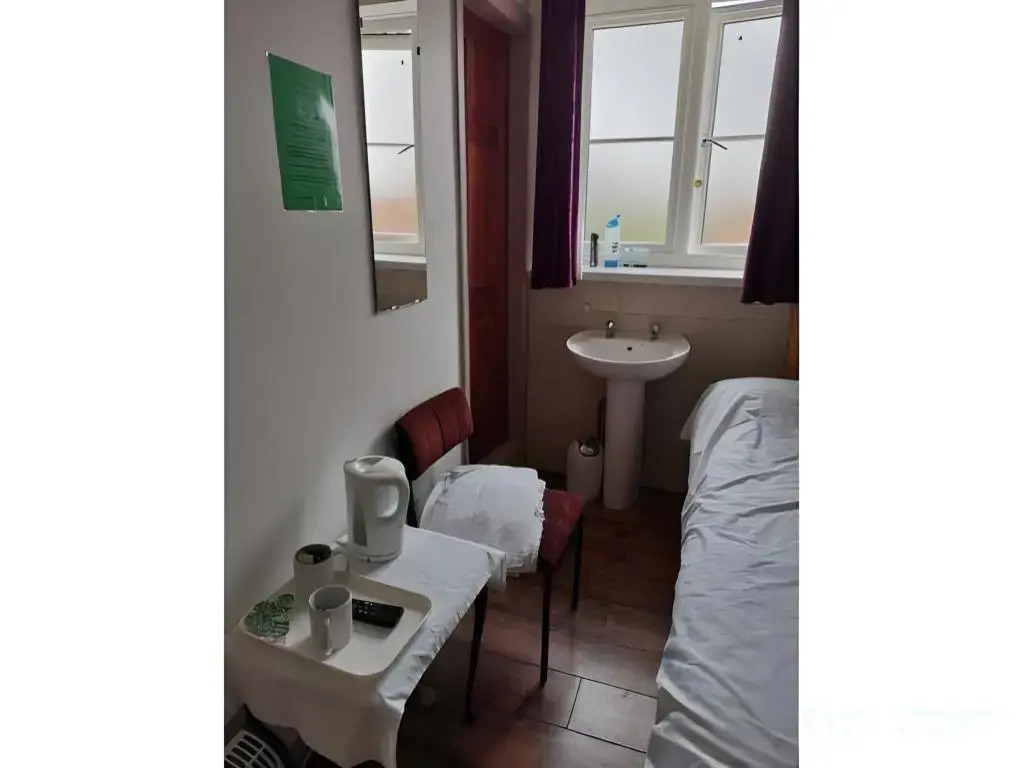 Foto - Swan Inn, Heathrow Airport