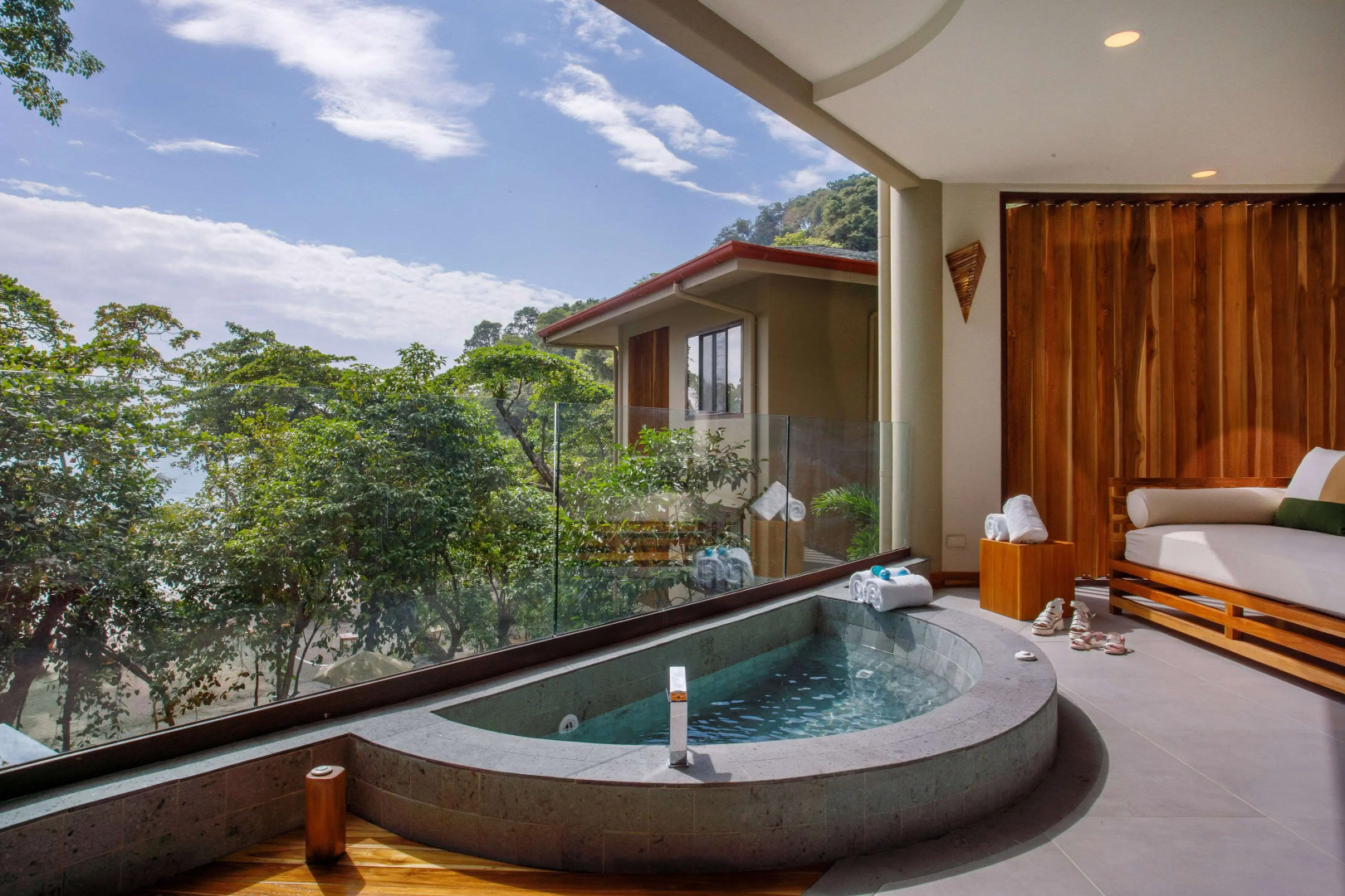 Photo - Arenas Del Mar Beachfront & Rainforest Resort Member of the Cayuga Collection