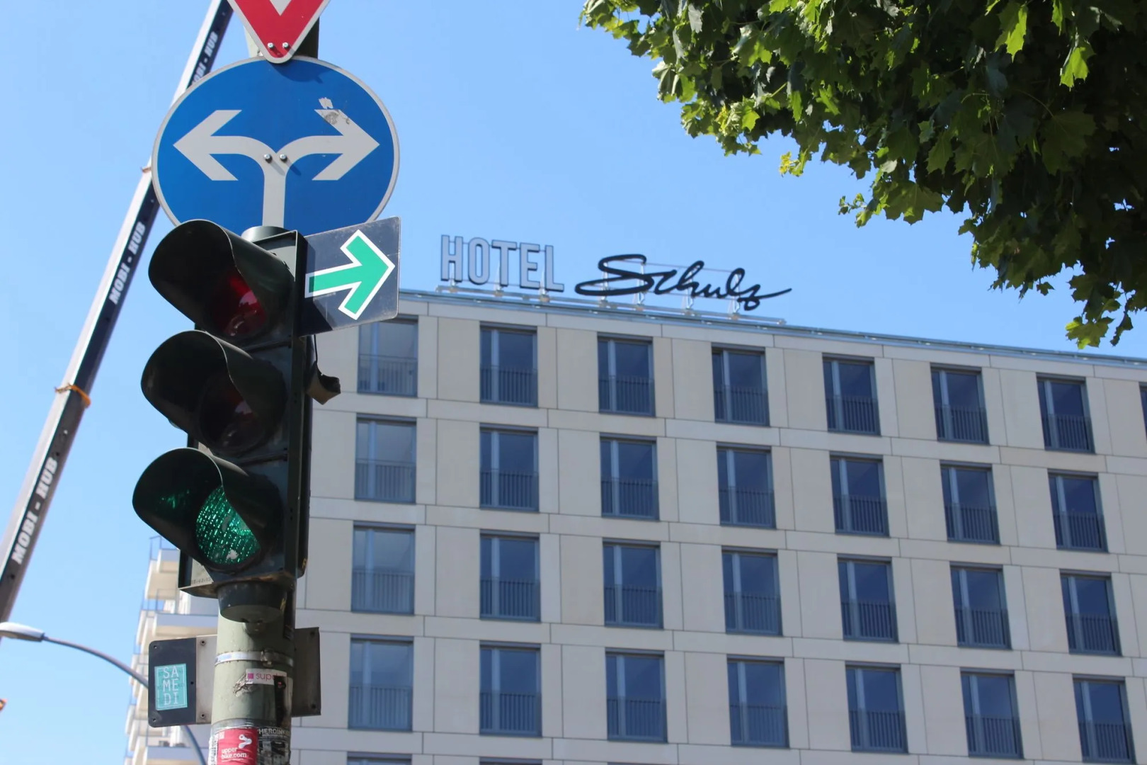 Photo - Schulz Hotel Berlin Wall at the East Side Gallery