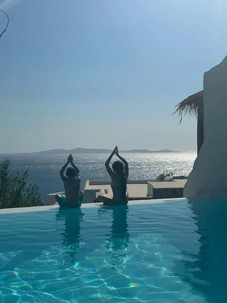 Foto - ELLI TROPiCAL LUXURY SUITES SUNSET-INFINITY POOL- SEA SIDE-NEAR CENTER PARKING