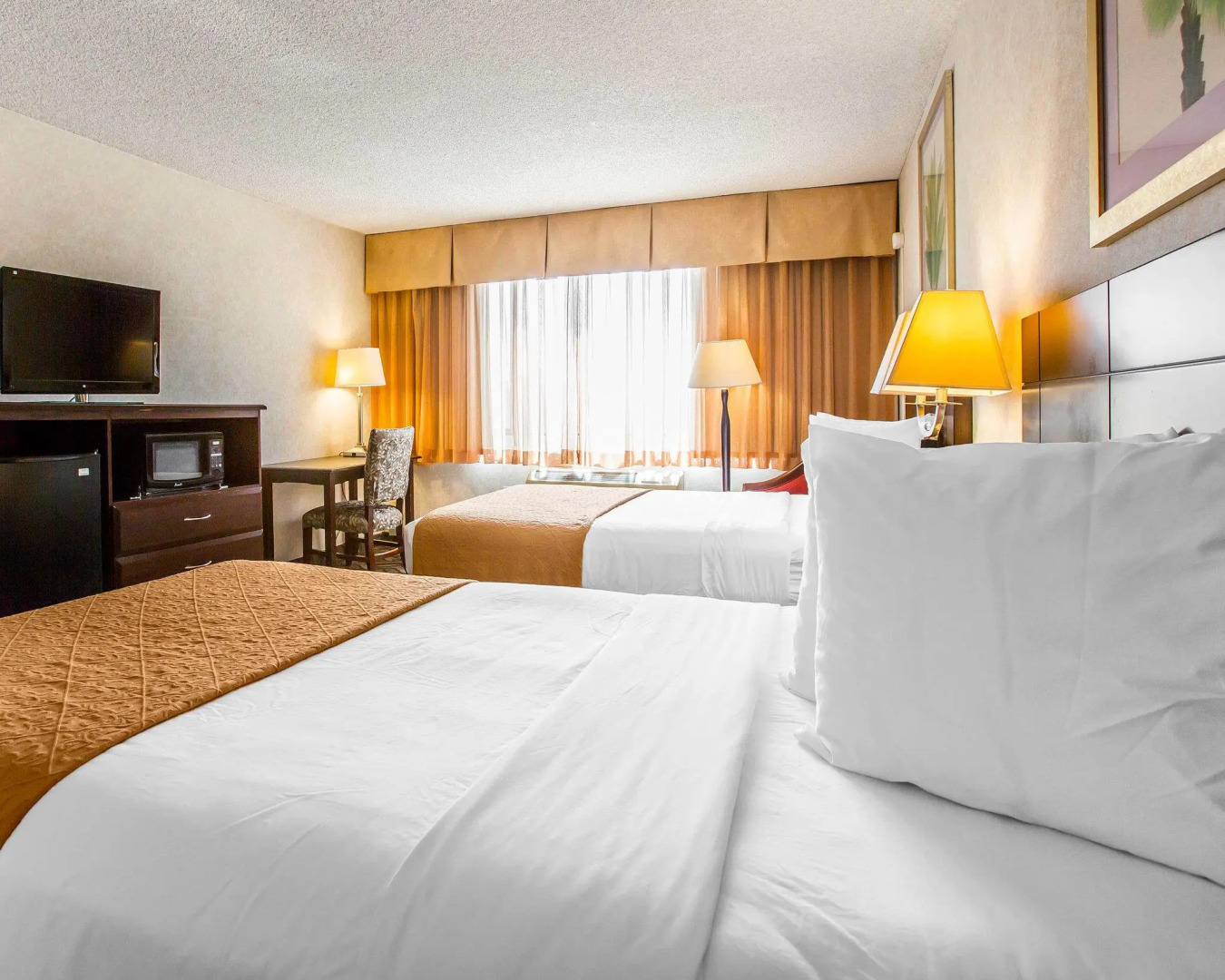 Photo - Quality Inn & Suites Montebello - Los Angeles