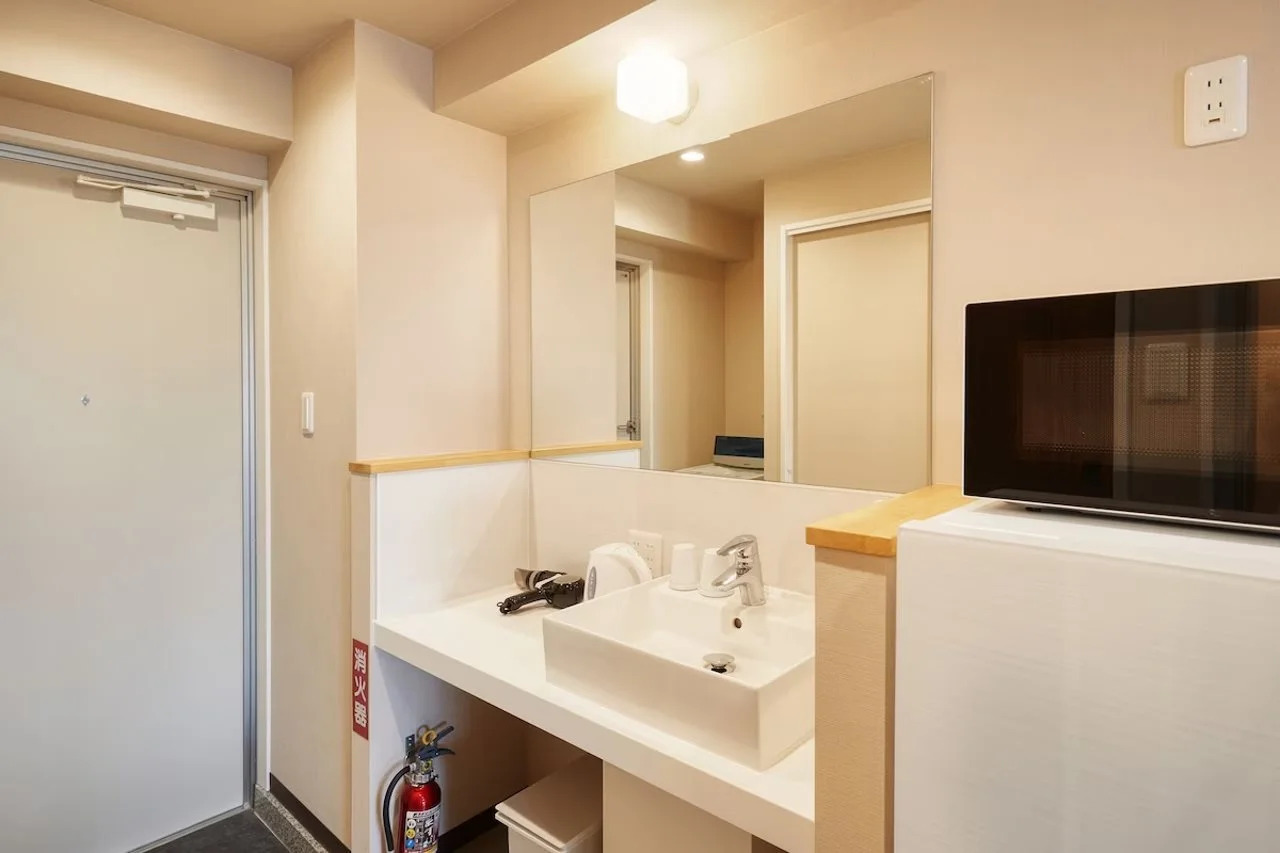 Foto - New Normal Hotel in MATSUYAMA ニューノーマルホテルイン松山