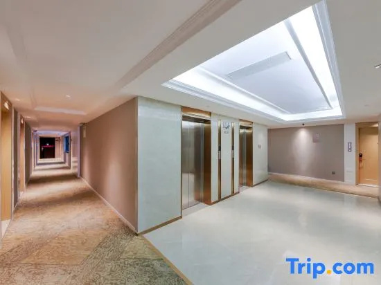 Vienna Hotel (Jinan Central Business District Branch)