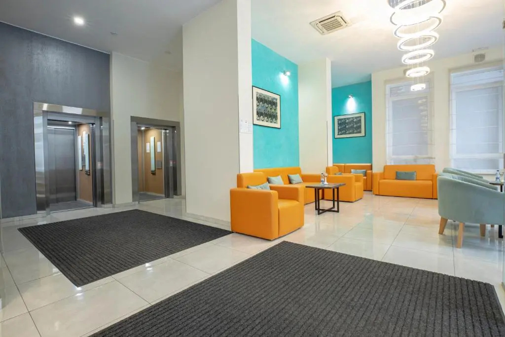 Foto - Raziotel Yamska Kyiv