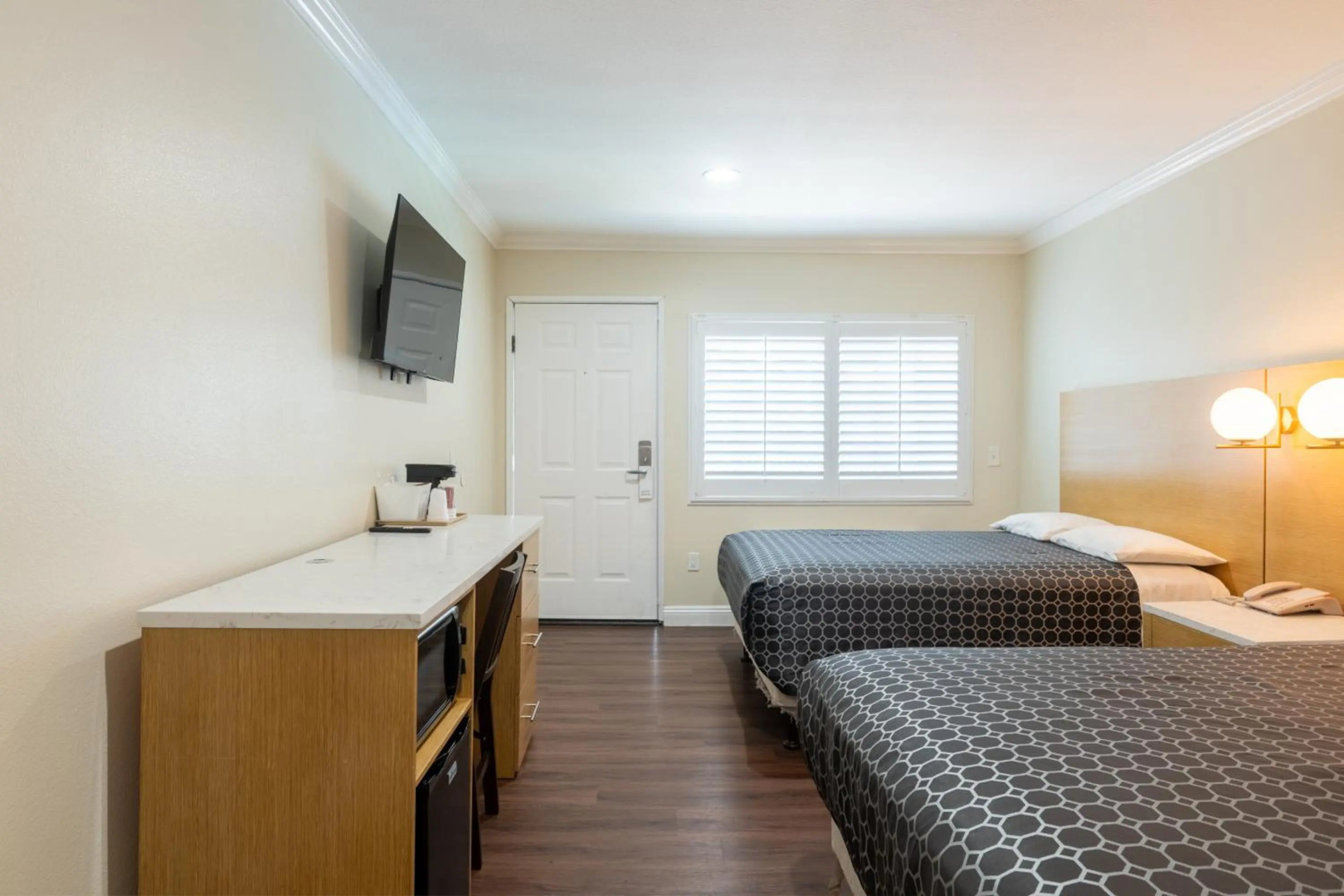 Photo - Hollywood City Inn