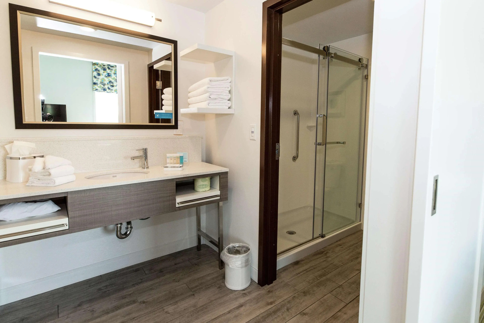Photo - Hampton Inn & Suites Syracuse North Airport Area