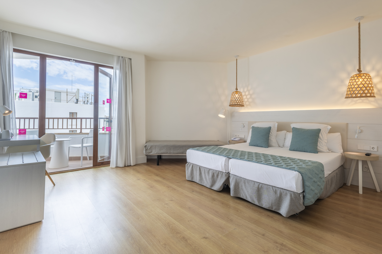 Foto - Leonardo Royal Hotel Ibiza Santa Eulalia