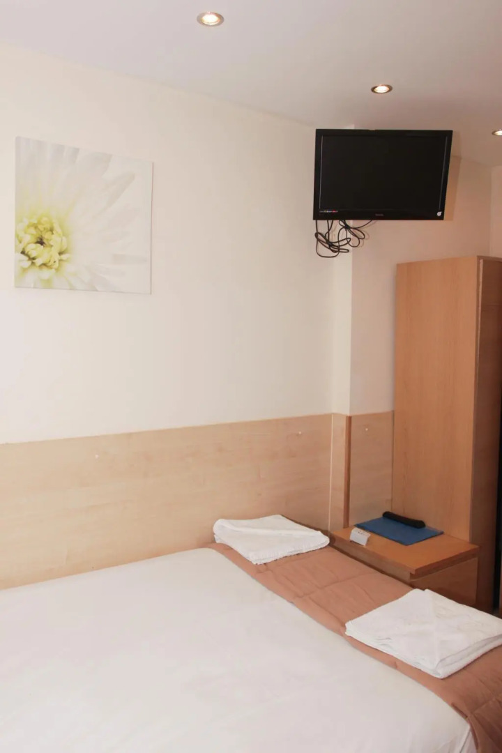 Photo - Tony's House Hotel