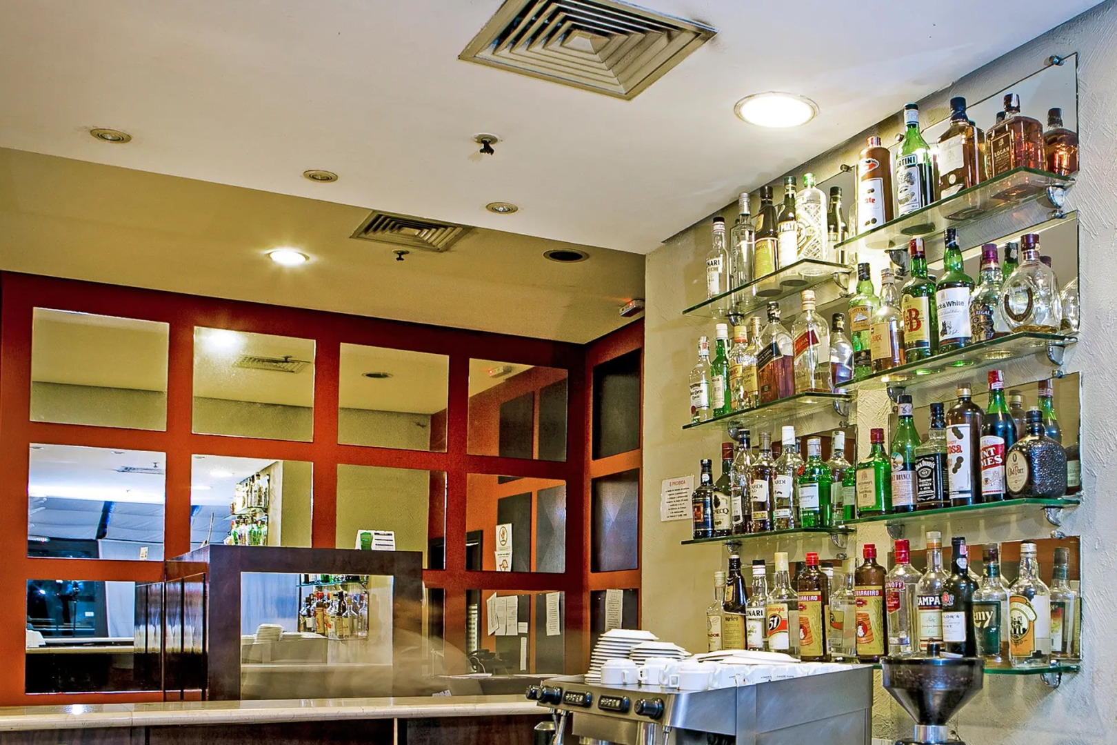 Photo - Quality Suites Vila Olimpia