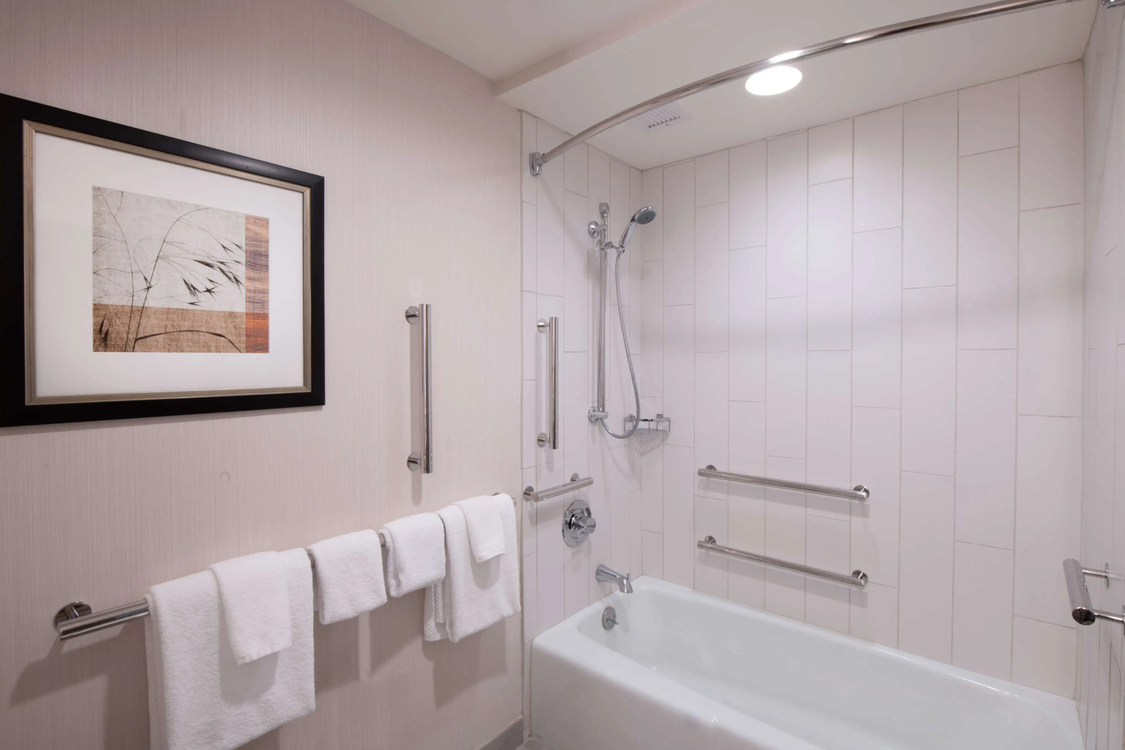 Photo - DoubleTree by Hilton Hotel Portland
