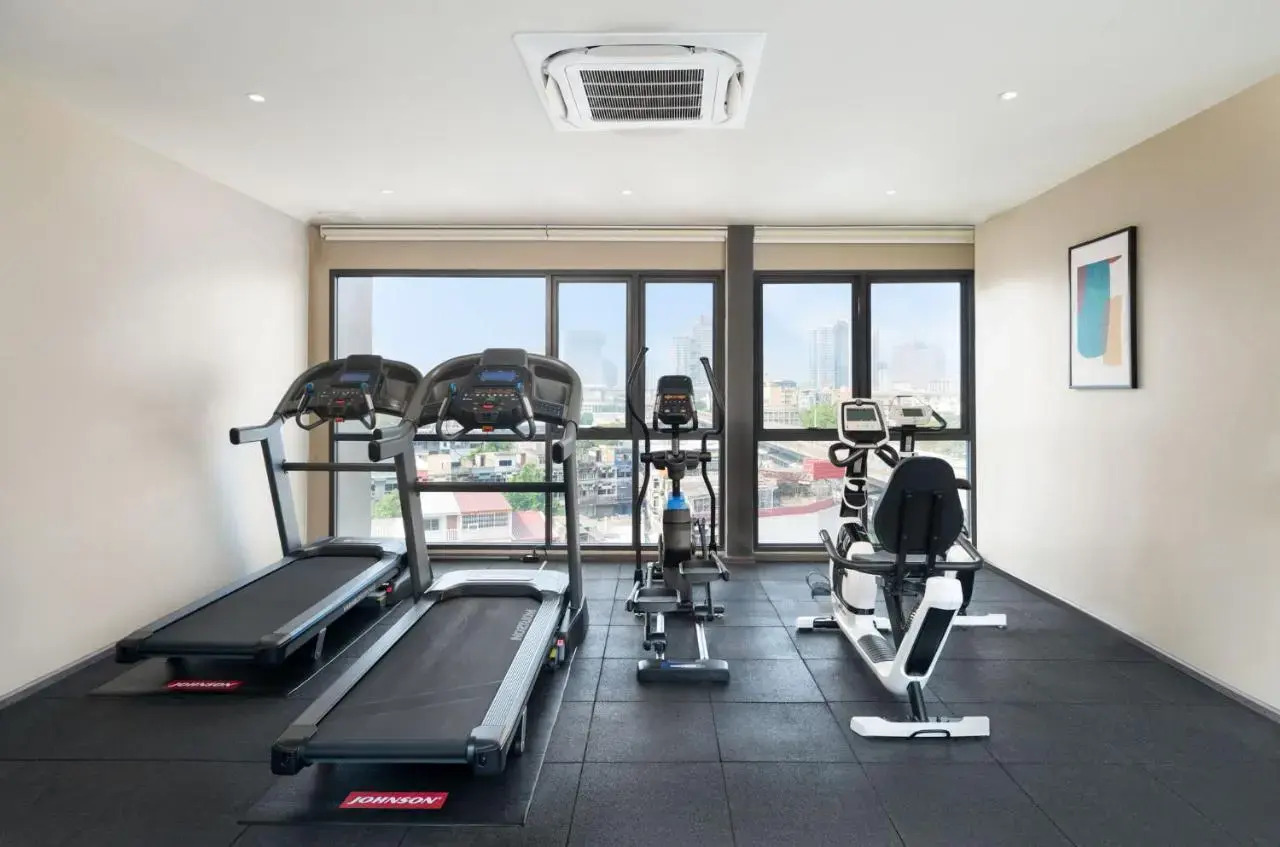 Photo - Lumen Bangkok Udomsuk Station