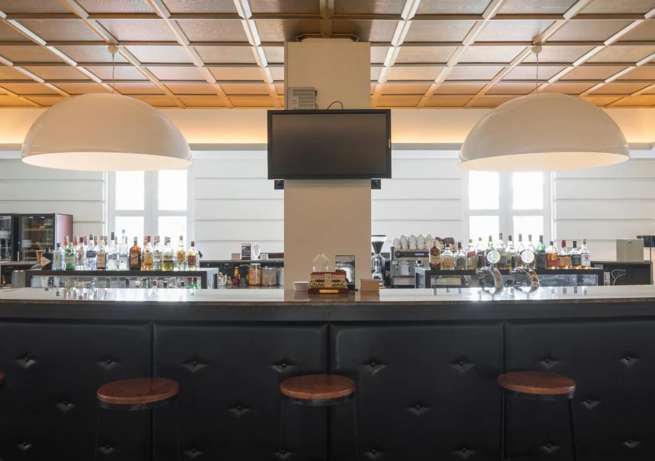 Photo - METT Singapore