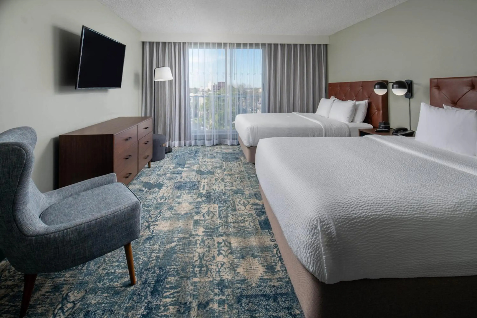 Photo - Four Points by Sheraton Suites Tampa Airport Westshore