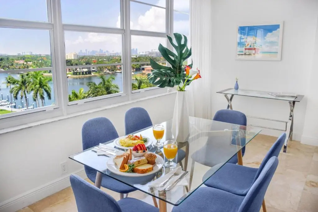 Photo - Seacoast Suites on Miami Beach