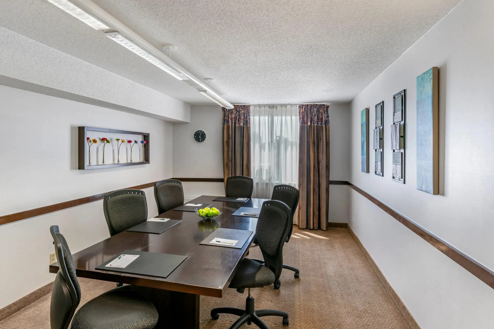 Photo - Quality Inn and Suites Montreal East