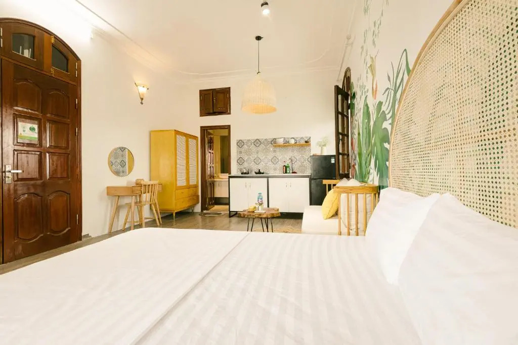 Photo - Eden Westlake Hotel