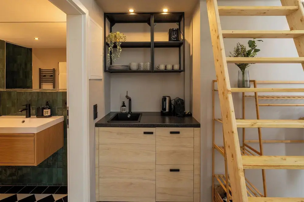 Photo - The Charming by Curt Suites