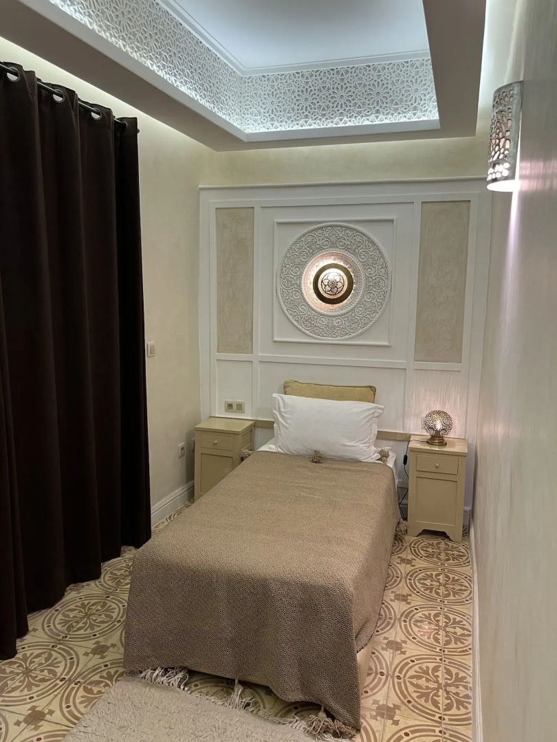 Photo - Riad Andalla