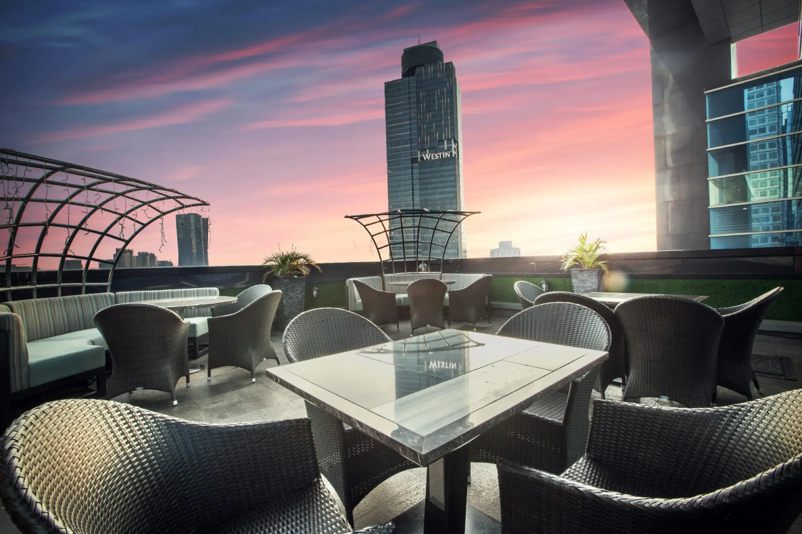 Foto - Manhattan Hotel Jakarta