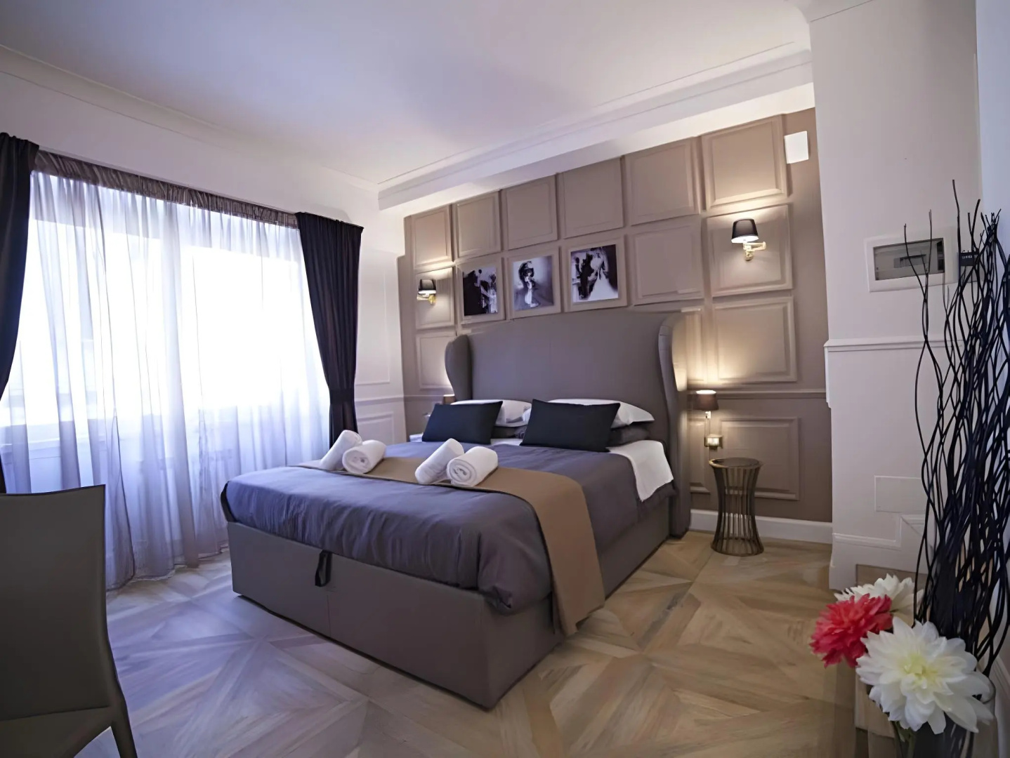 Photo - Vatican Luxury Home