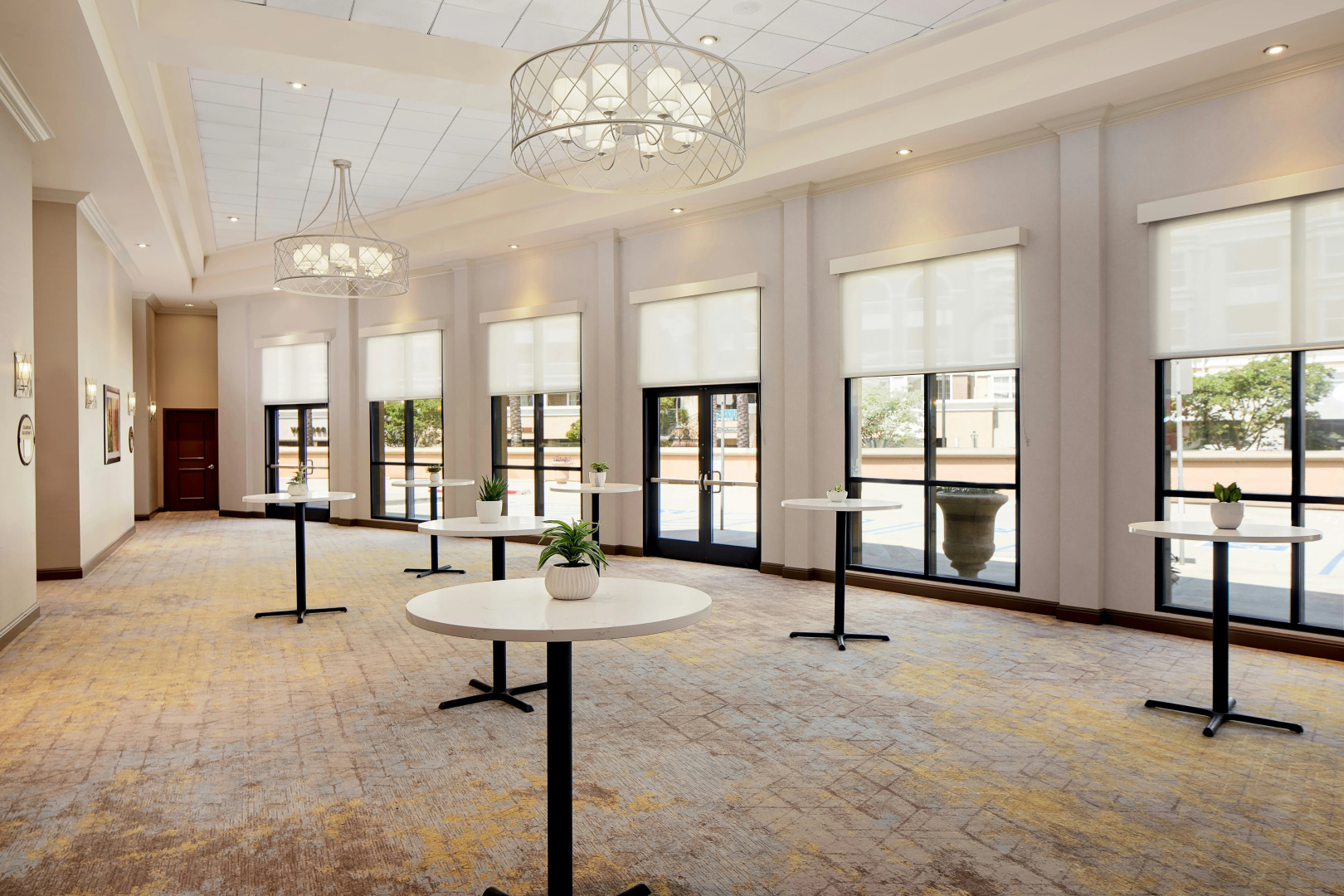 Foto - Hotel Zessa Orange County Airport, a DoubleTree by Hilton