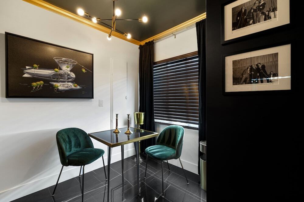 Photo - The Velvet Rope PS