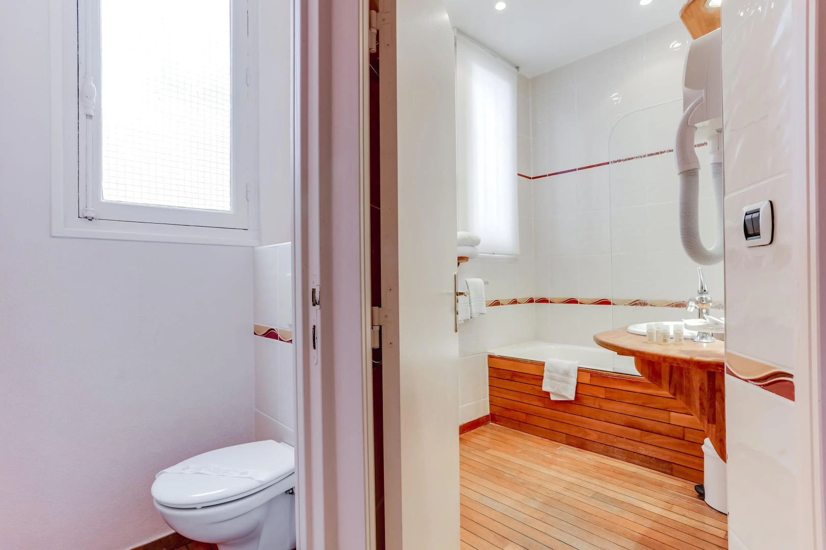 Photo - Hotel Kyriad Saint Malo Centre Plage