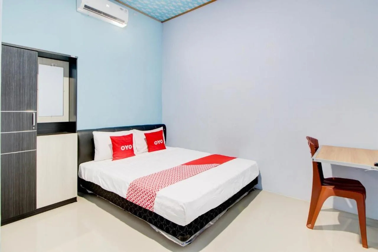 Hotel O Alun-Alun Purwokerto Near Gor Satria Purwokerto Formerly Guest House Blessing