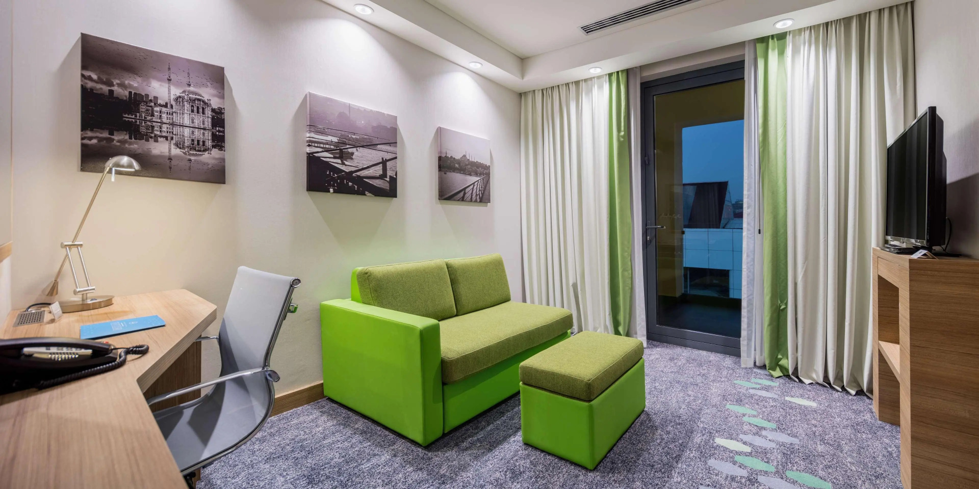 Photo - Hampton by Hilton Istanbul Zeytinburnu