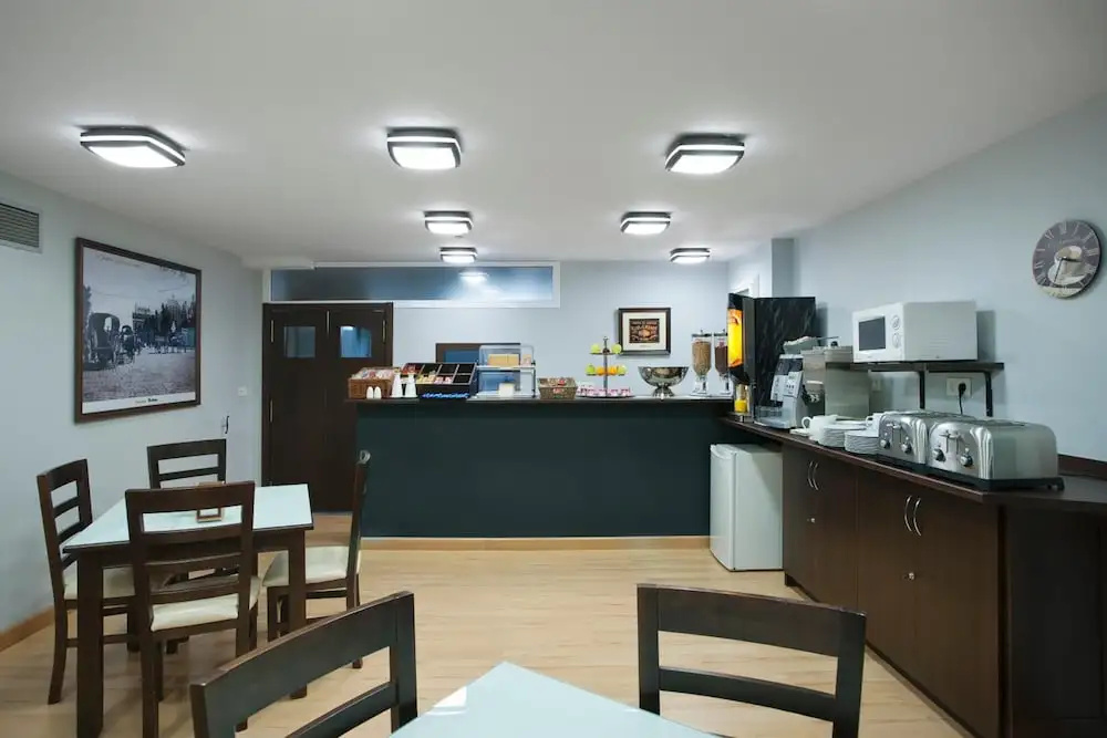 Photo - Hostal T4