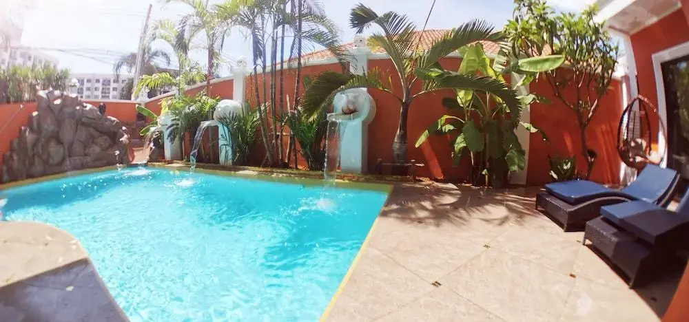 Foto - GOLDLAND Luxury Pool Villa Pattaya Walking Street 8 Bedrooms