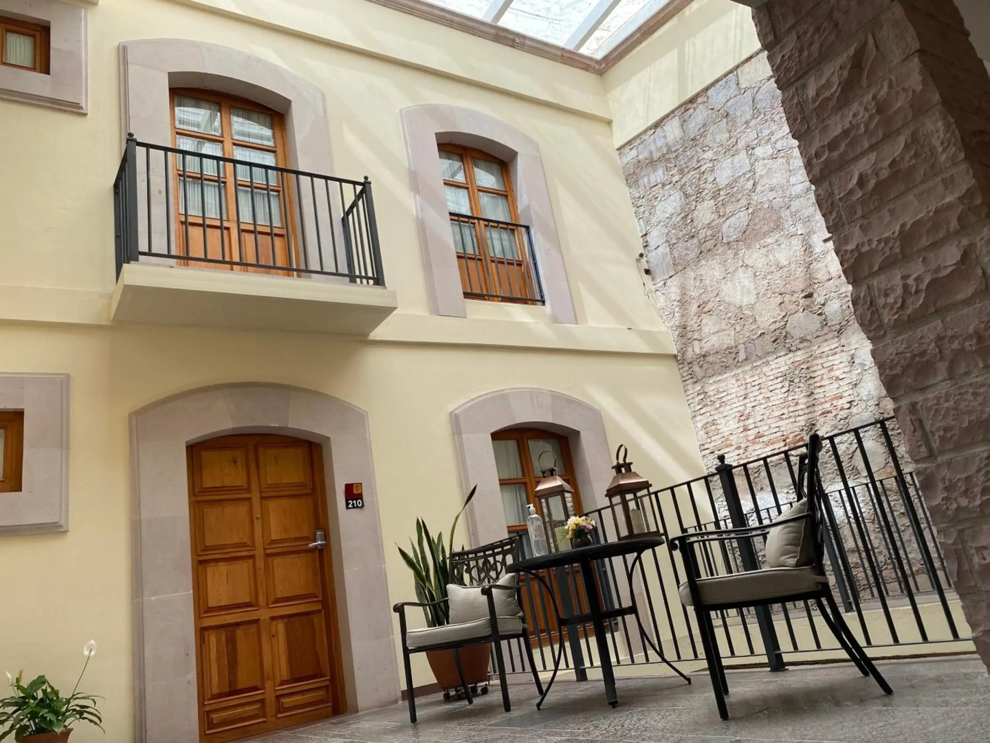 Photo - Hotel Casa Faroles