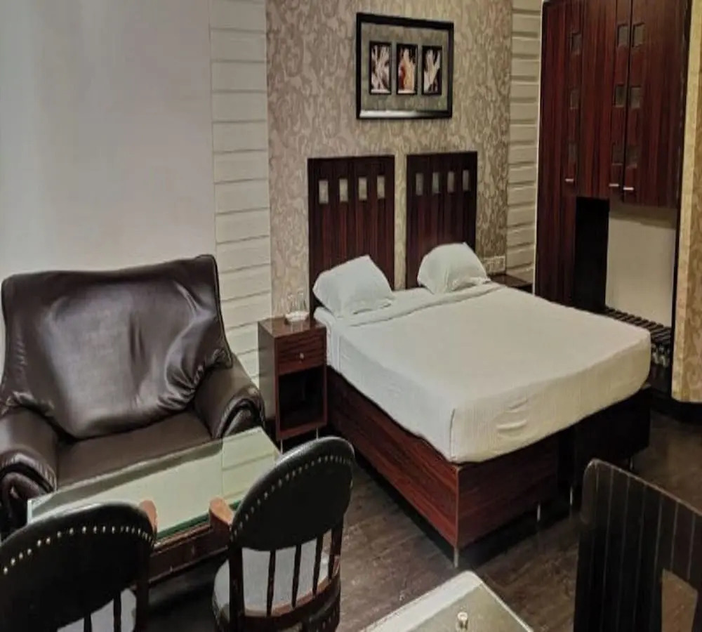 Foto - Quaint Suites Hotel & Banquet