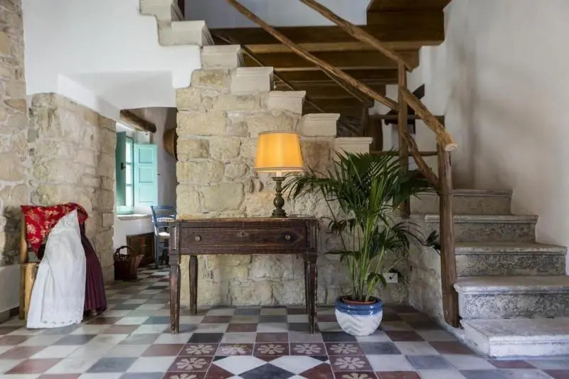 Foto - Cortis Antigas