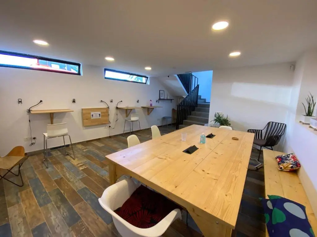 Photo - Bristol Sunset Beach - Holiday Apartments