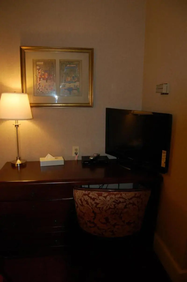 Photo - Windsor Inn Hotel