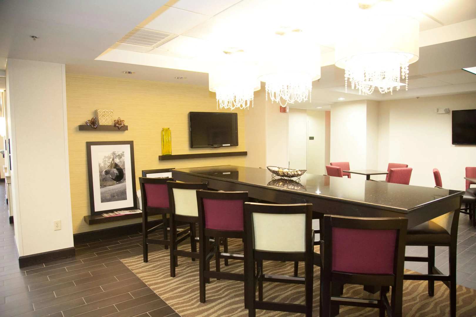 Photo - Hampton Inn & Suites Alpharetta Roswell