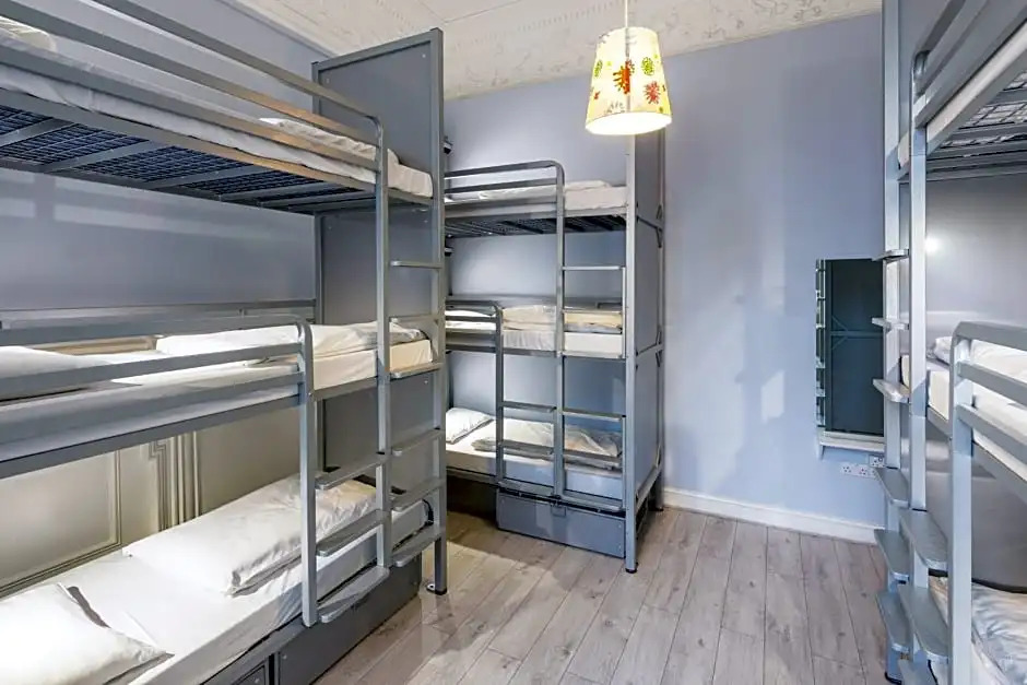 Photo - Astor Kensington Hostel