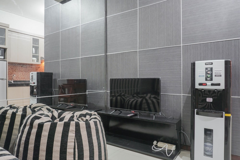 Special 1Br Direct Pool Access At Thamrin Residence
