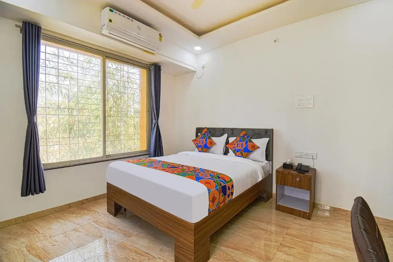 Foto - Fabhotel Red Velvet Inn & Suites
