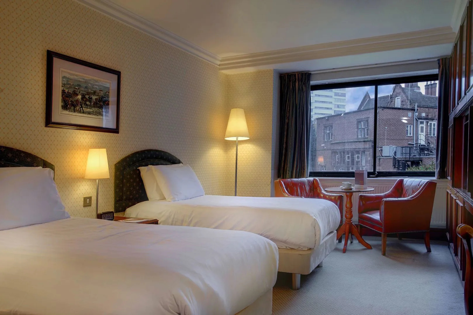 Foto - Best Western Plough & Harrow Hotel