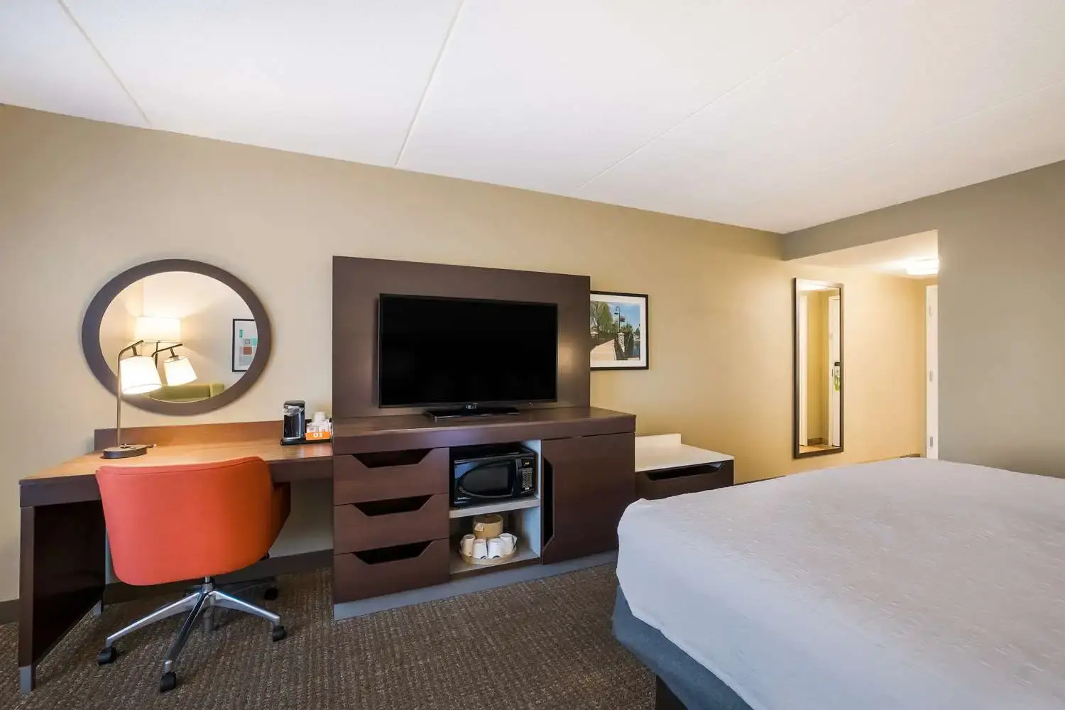 Photo - Hampton Inn McHenry