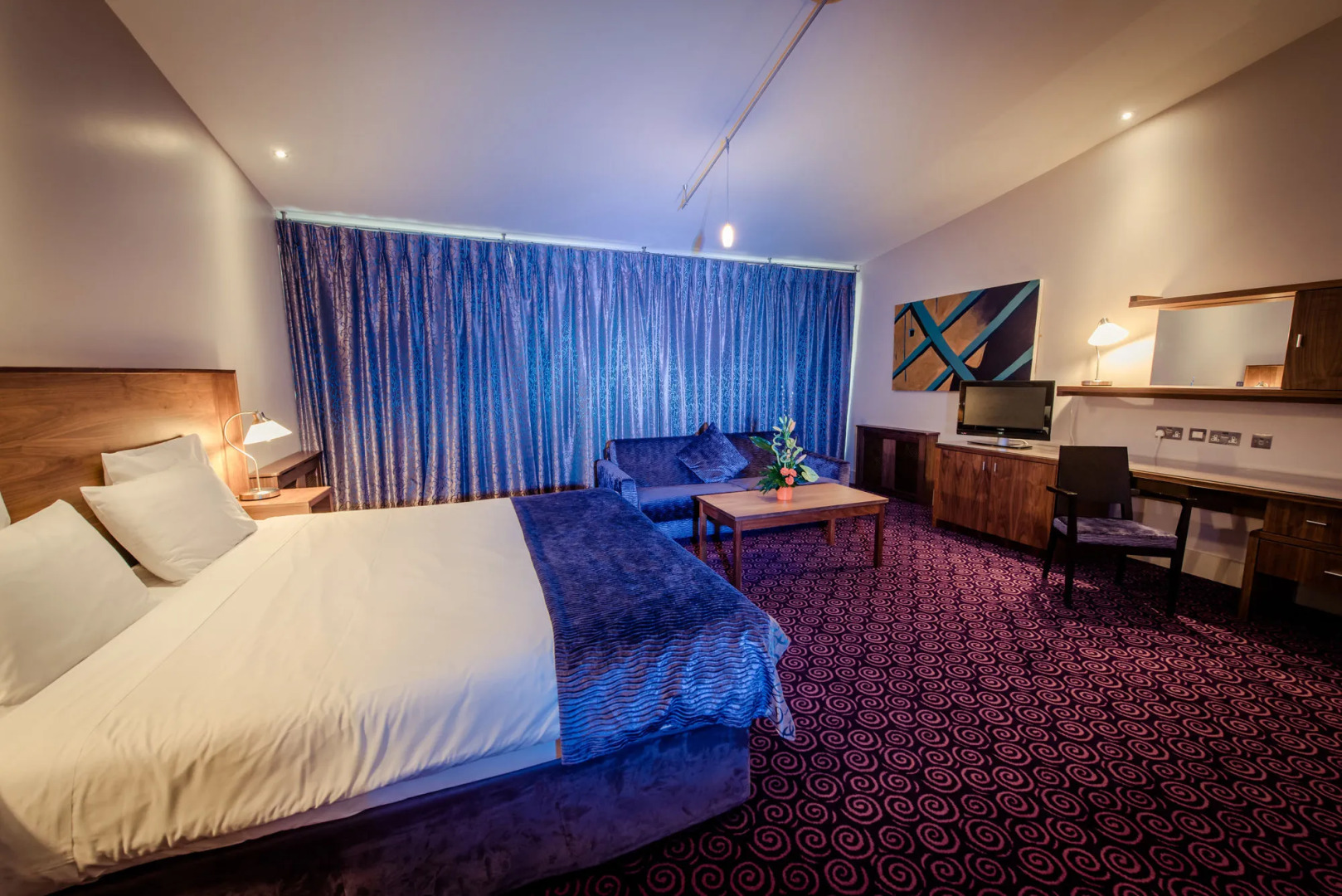 Photo - Osprey Hotel